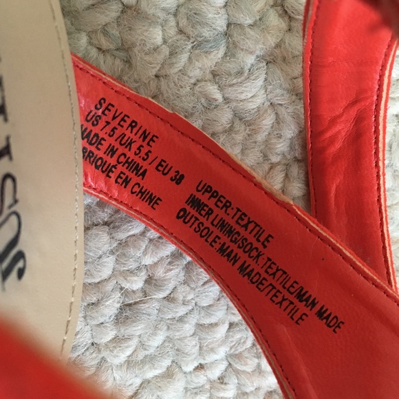 Red wedge heels - Picture 7 of 7